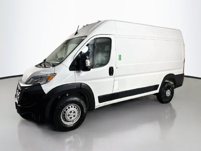 2025 RAM ProMaster 2500 High Roof 136 WB