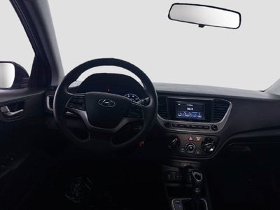 2018 Hyundai Accent SE