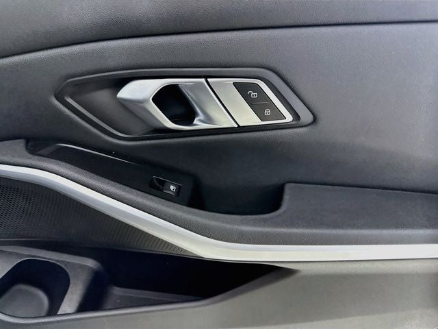 2020 BMW 3 Series 330i