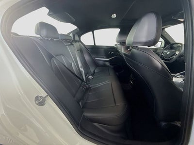 2026 BMW 3 Series 330i