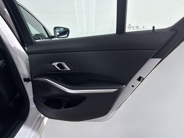2026 BMW 3 Series 330i