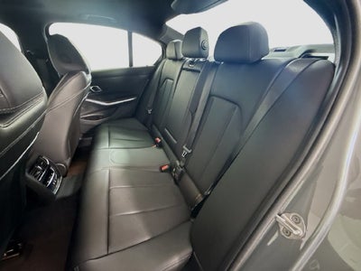 2024 BMW 3 Series 330i