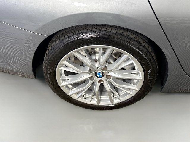 2024 BMW 3 Series 330i