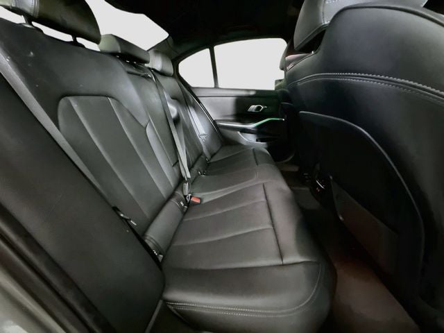2023 BMW 3 Series 330i