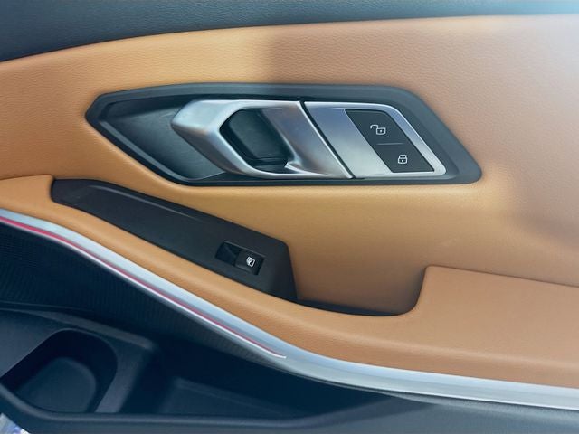 2023 BMW 3 Series 330i