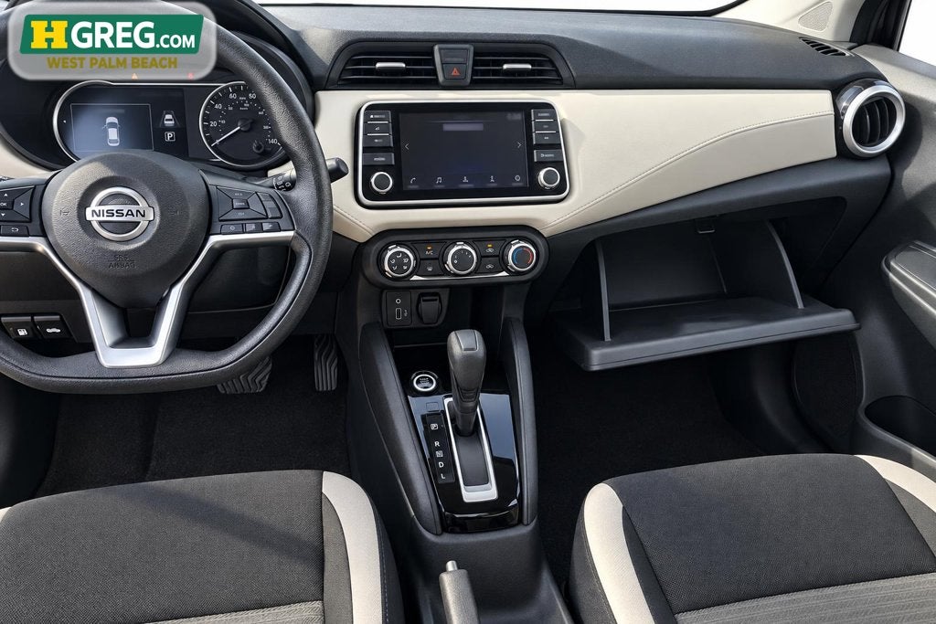 2022 Nissan Versa 1.6 SV