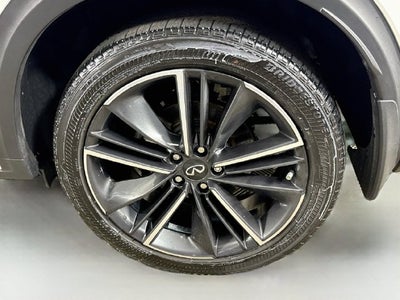 2023 INFINITI QX55 LUXE