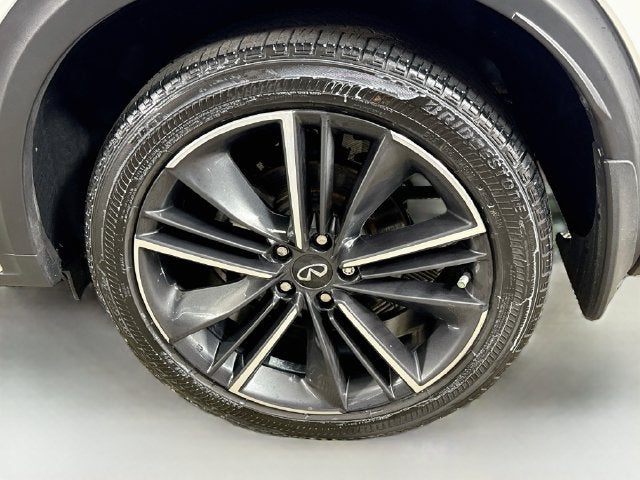 2023 INFINITI QX55 LUXE