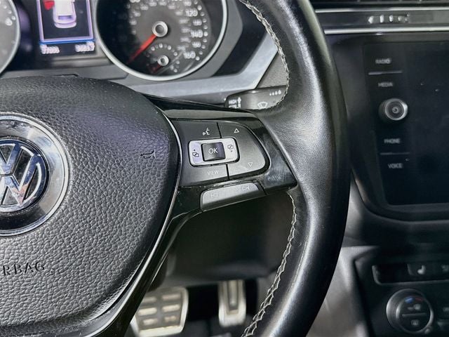 2020 Volkswagen Tiguan 2.0T SE R-Line Black
