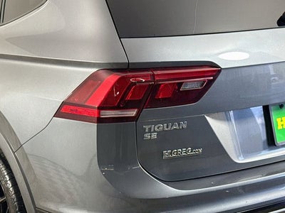 2020 Volkswagen Tiguan 2.0T SE R-Line Black