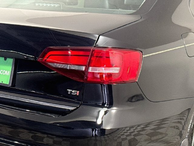 2017 Volkswagen Jetta 1.8T SEL