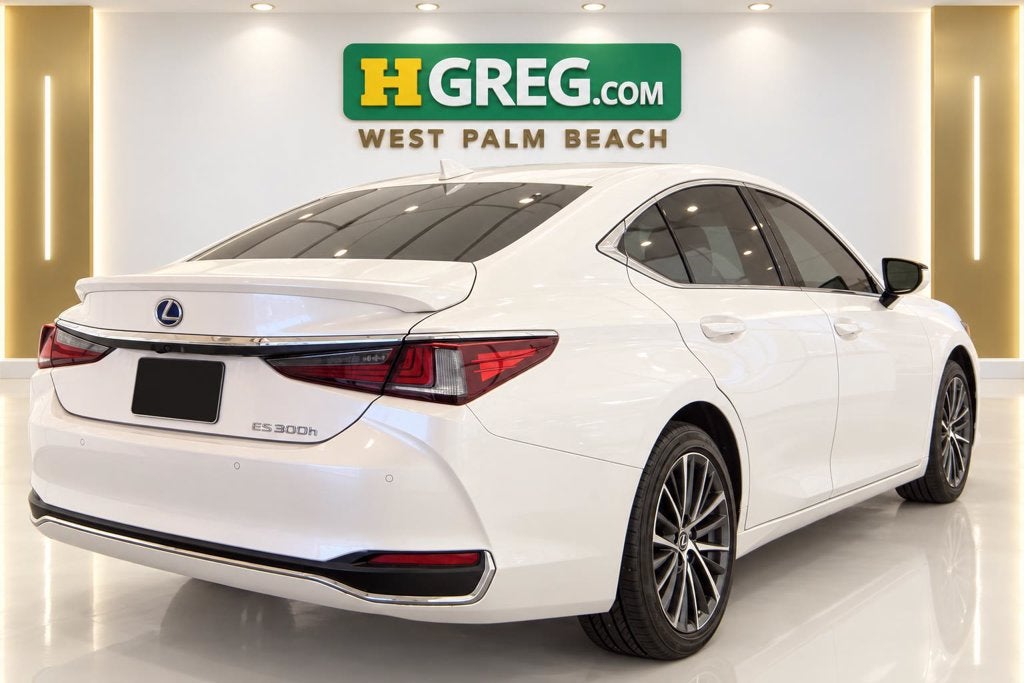2024 Lexus ES 300h