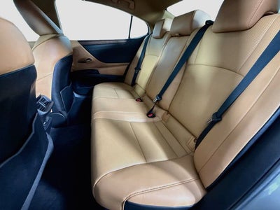 2022 Lexus ES 350