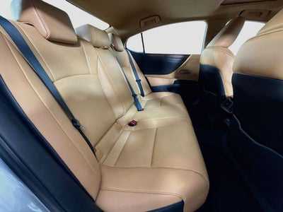 2022 Lexus ES 350