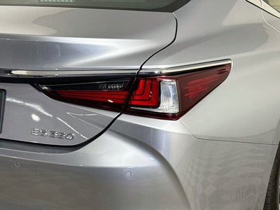 2022 Lexus ES 350
