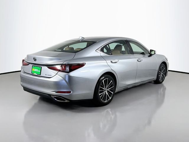2022 Lexus ES 350