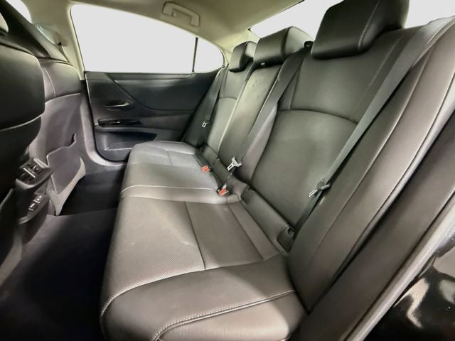 2022 Lexus ES 350