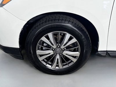 2019 Nissan Pathfinder SL