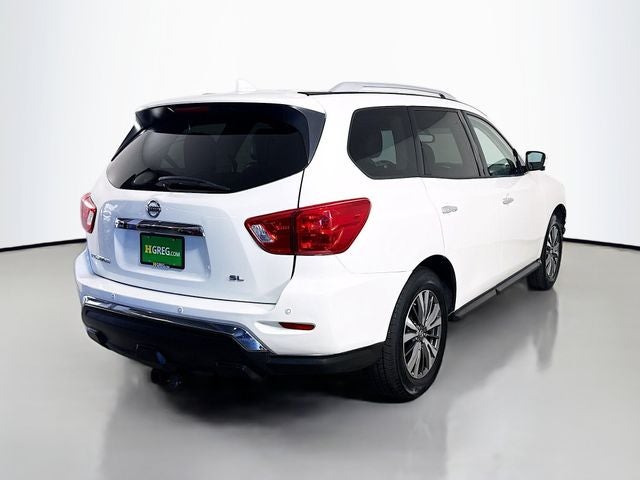 2019 Nissan Pathfinder SL