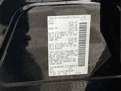 2024 Nissan Pathfinder SV