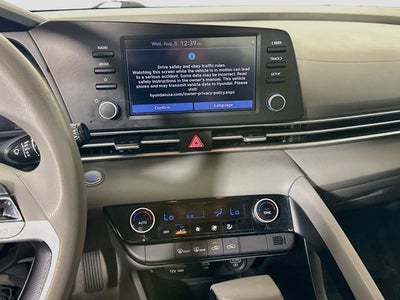 2022 Hyundai Elantra SEL