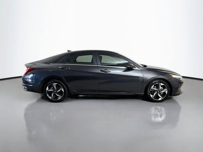 2021 Hyundai Elantra Limited
