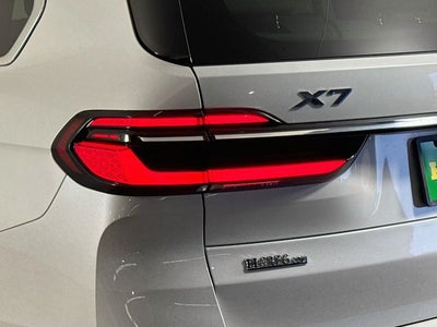2023 BMW X7 xDrive40i