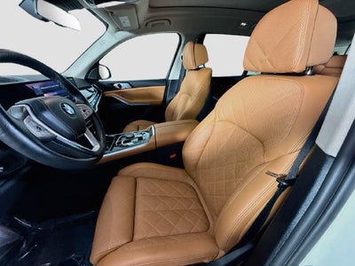 2027 BMW X7 xDrive40i