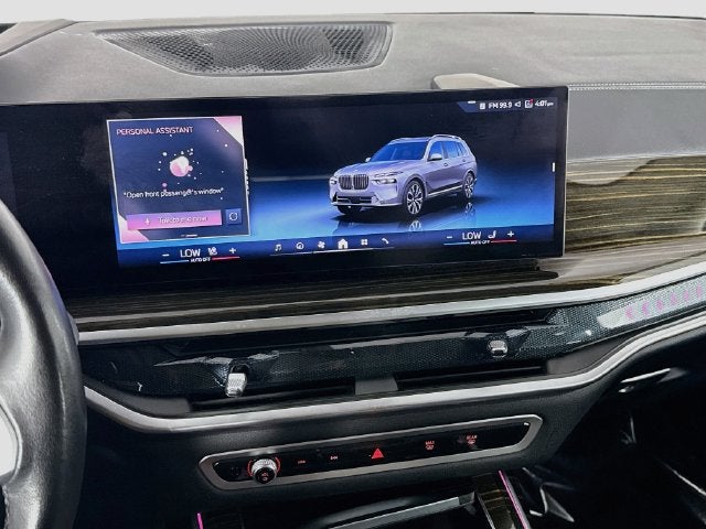 2025 BMW X7 xDrive40i