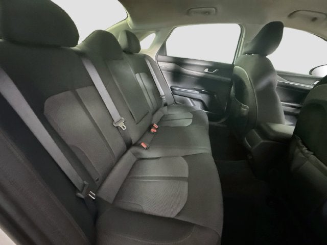2024 Kia K5 LXS