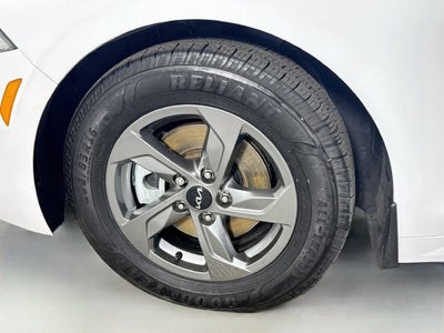 2024 Kia K5 LXS
