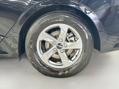 2023 Kia K5 LXS