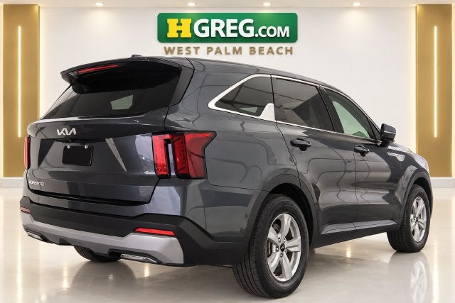 2024 Kia Sorento LX