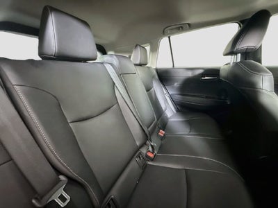 2024 Toyota Corolla Cross XLE