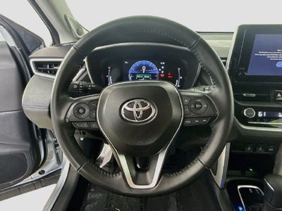 2024 Toyota Corolla Cross XLE