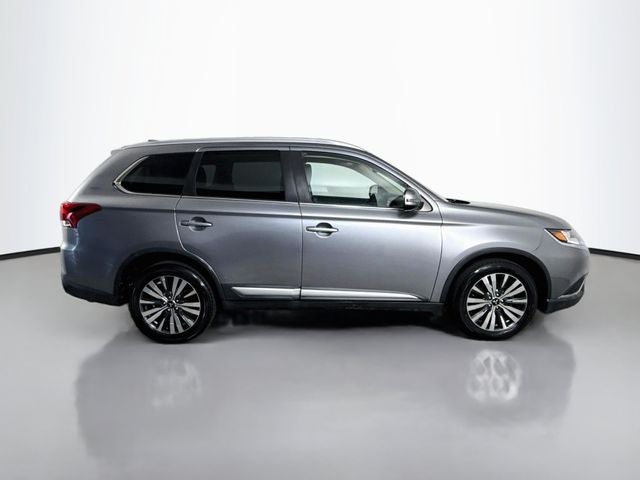 2019 Mitsubishi Outlander LE