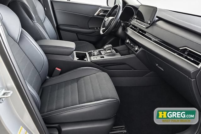 2024 Mitsubishi Outlander SE Black Edition