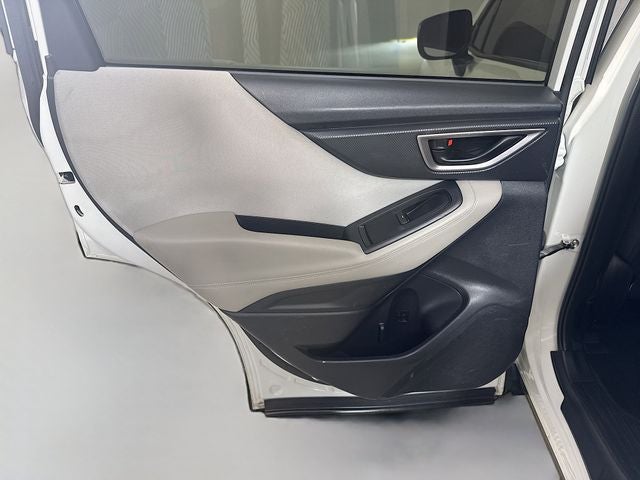 2022 Subaru Forester Base