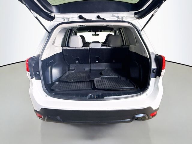 2022 Subaru Forester Base