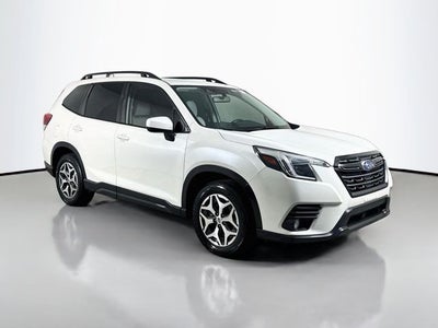2023 Subaru Forester Premium