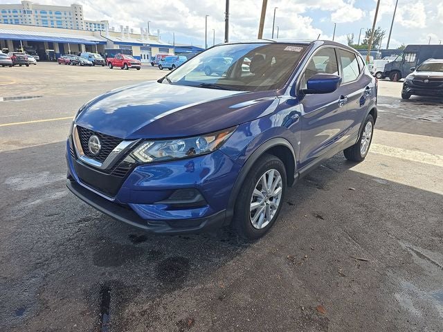 2022 Nissan Rogue Sport S