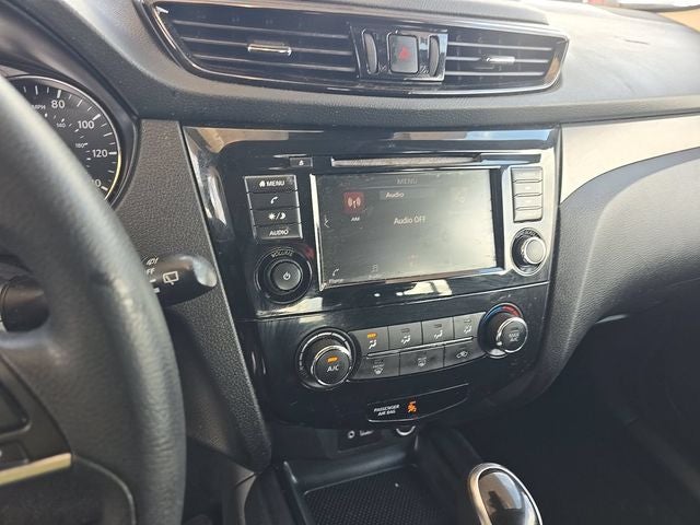 2022 Nissan Rogue Sport S