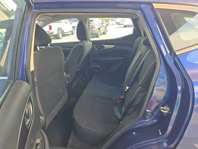 2022 Nissan Rogue Sport S