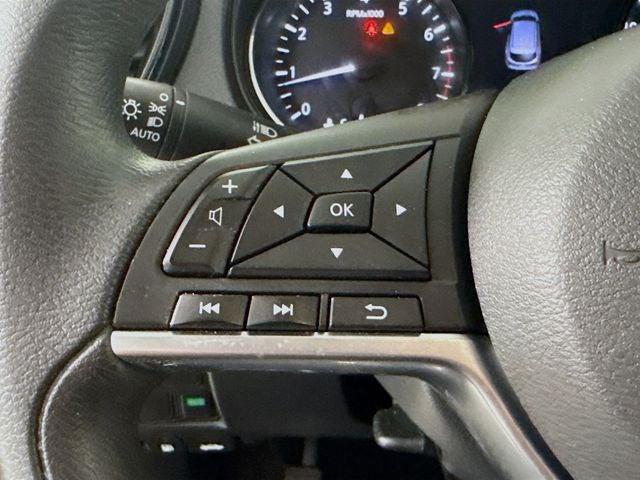 2017 Nissan Rogue Sport SV