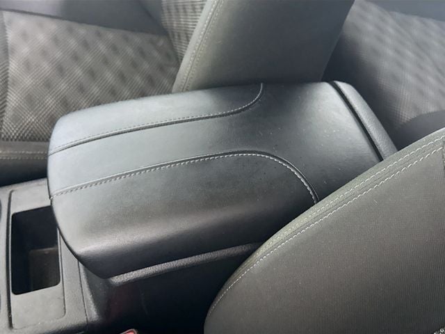2017 Nissan Rogue Sport SV