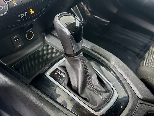 2017 Nissan Rogue Sport SV