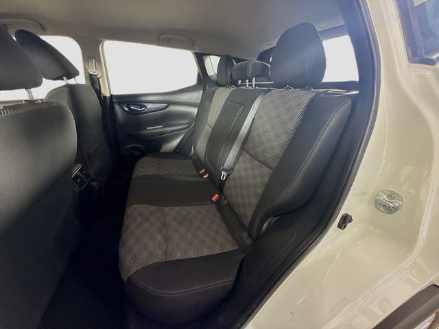 2017 Nissan Rogue Sport SV