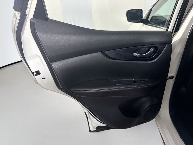 2017 Nissan Rogue Sport SV