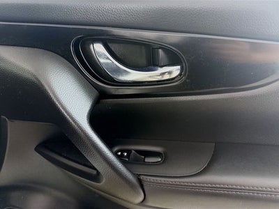 2017 Nissan Rogue Sport SV