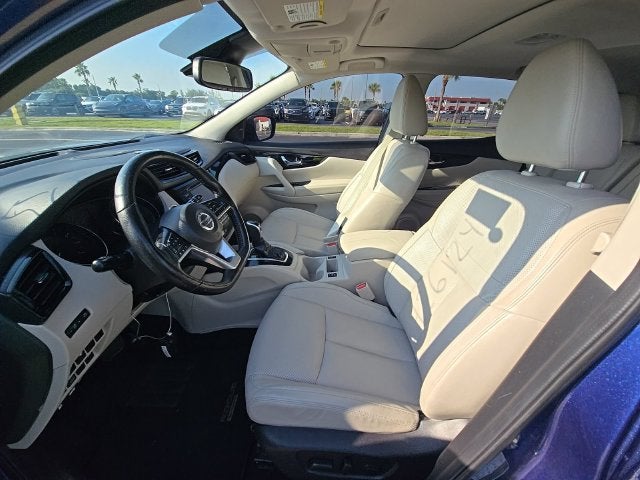 2022 Nissan Rogue Sport SL